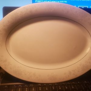 China pearl oval plate